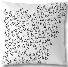 POSZEWKA B&W 40X40CM TRIANGLE BIAŁA