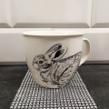 kubek-porcelanowy-rabbit-wild-550-ml-ambition-40002-04.jpg