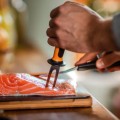 fiskars_action_ff_filleting_knife_1057540_fish_spike_1057547_02_web_productimage.jpg