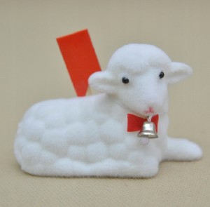 Baranek z chorągiewką h6*10 cm